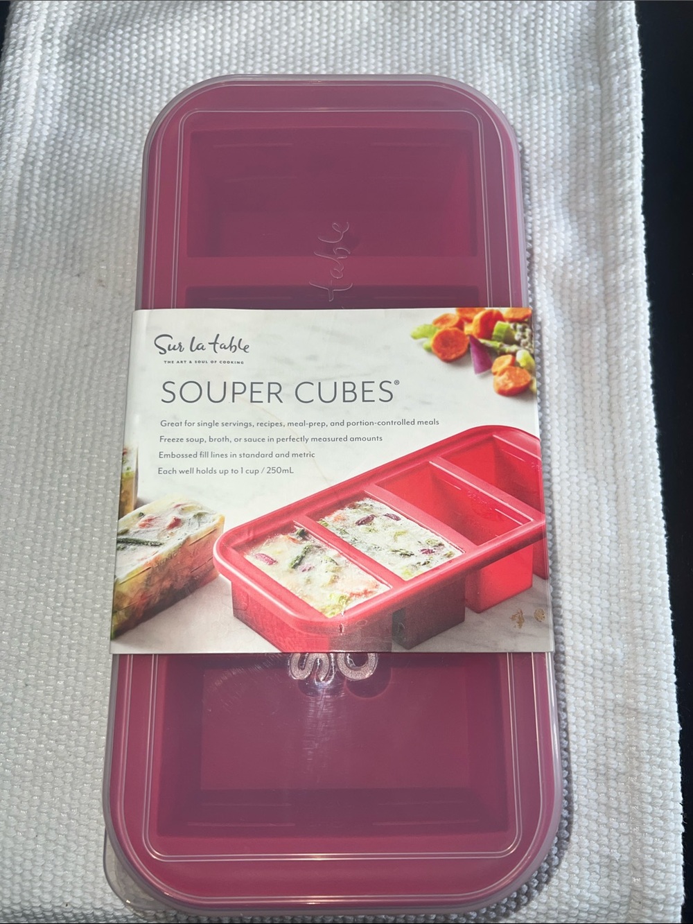Sur La Table Souper Cubes Silicone Freezer Tray - Raspberry Pink NWT